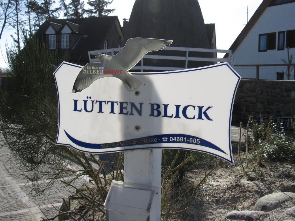 Wyk auf FöhrNordsee "Haus Luttenblick" Whg.: Meeresrauschenアパートメント エクステリア 写真